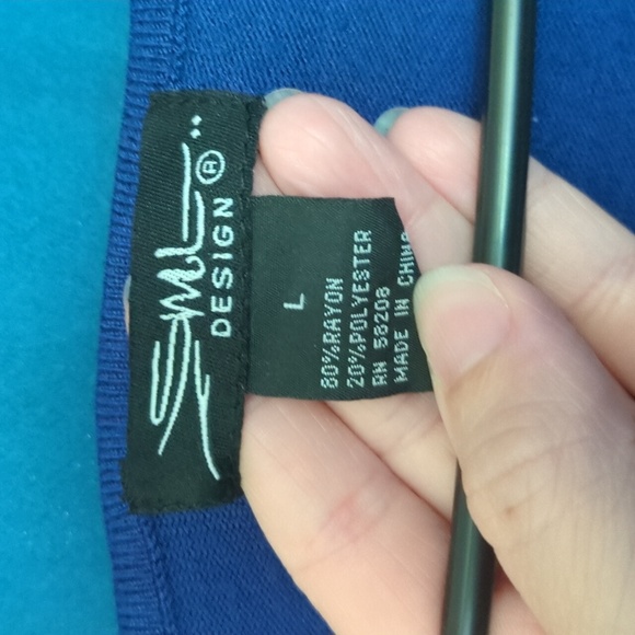 SML Design Large Purple Sweater - Picture 2 of 2